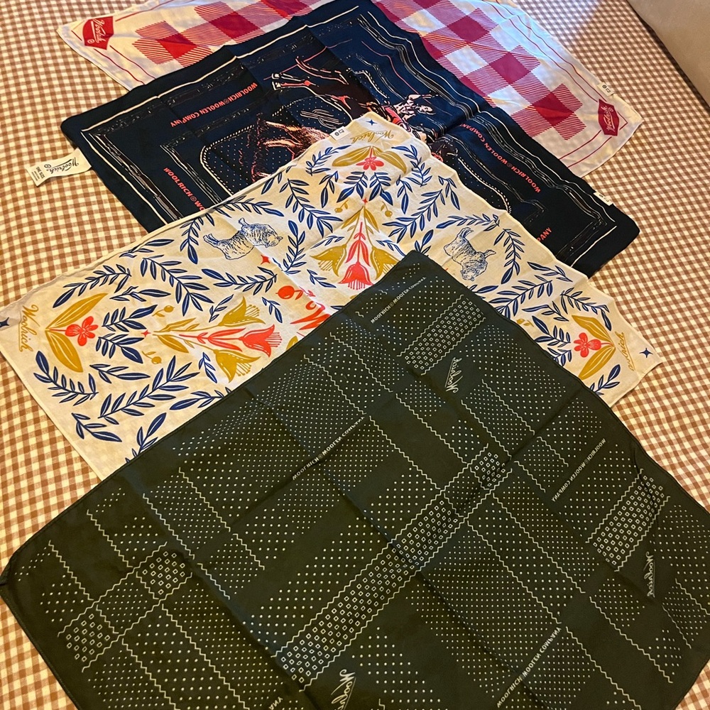 Woolrich Colorful Patterned bandana Set